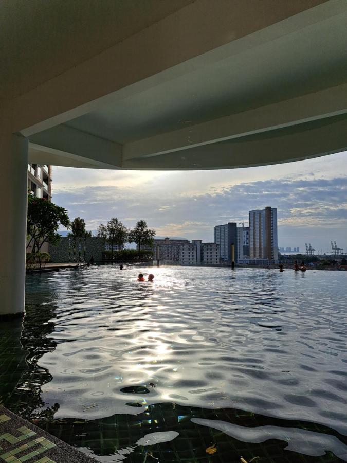 Woodsbury Suites Ikea House Butterworth Penang Екстериор снимка